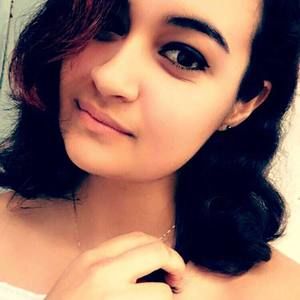 Meet your Posher, Isabella